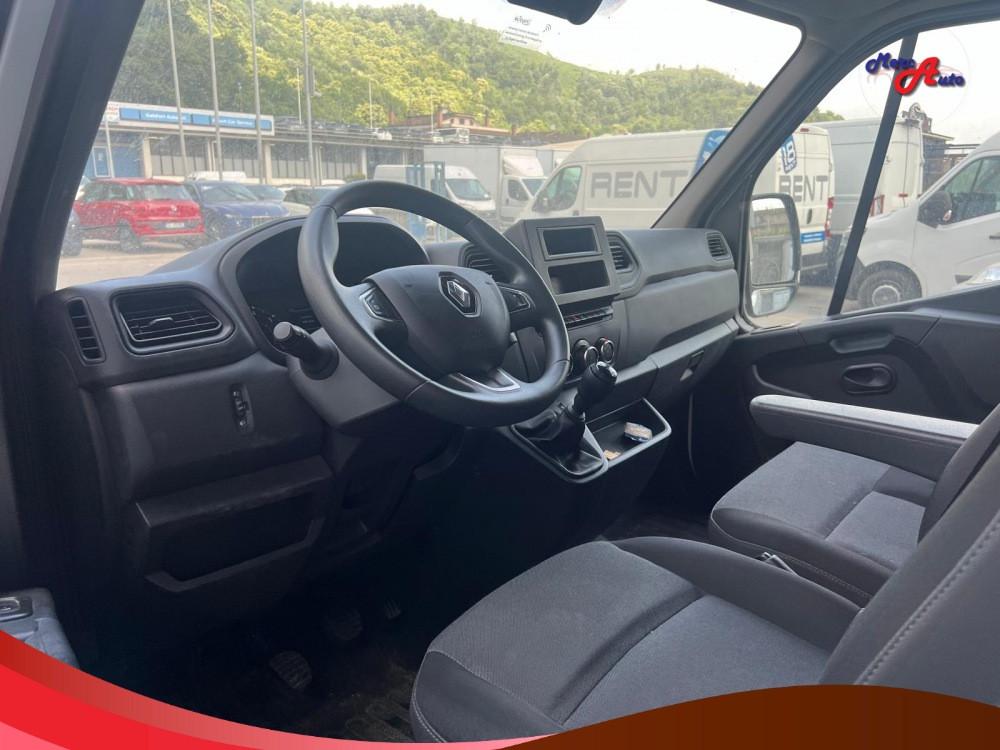 Master T33 2.3dCi135 PM-TM Furg.Ice Pl.