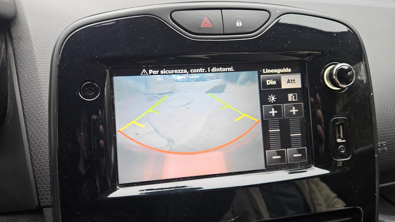 Renault Clio 0.9 TCe 12V 90CV 5 porte Costume National