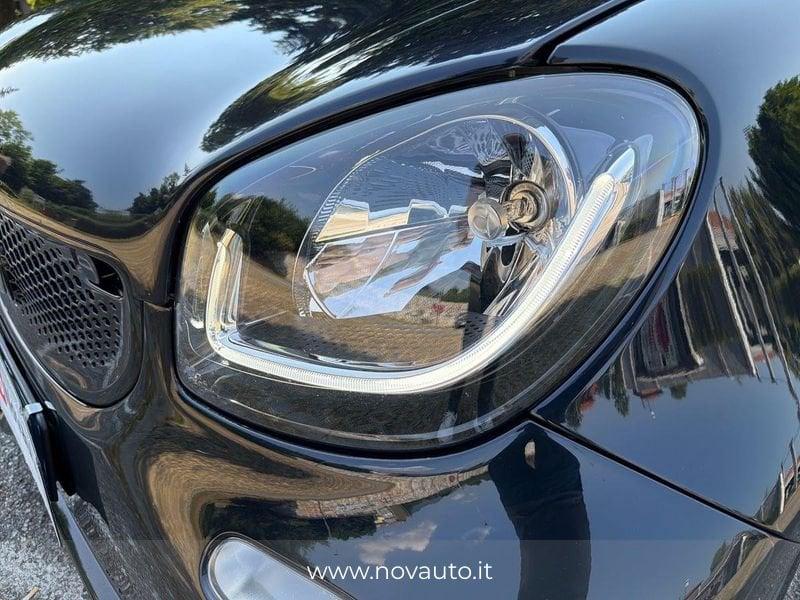 smart fortwo 90 0.9 66kW Parisblue twinamic