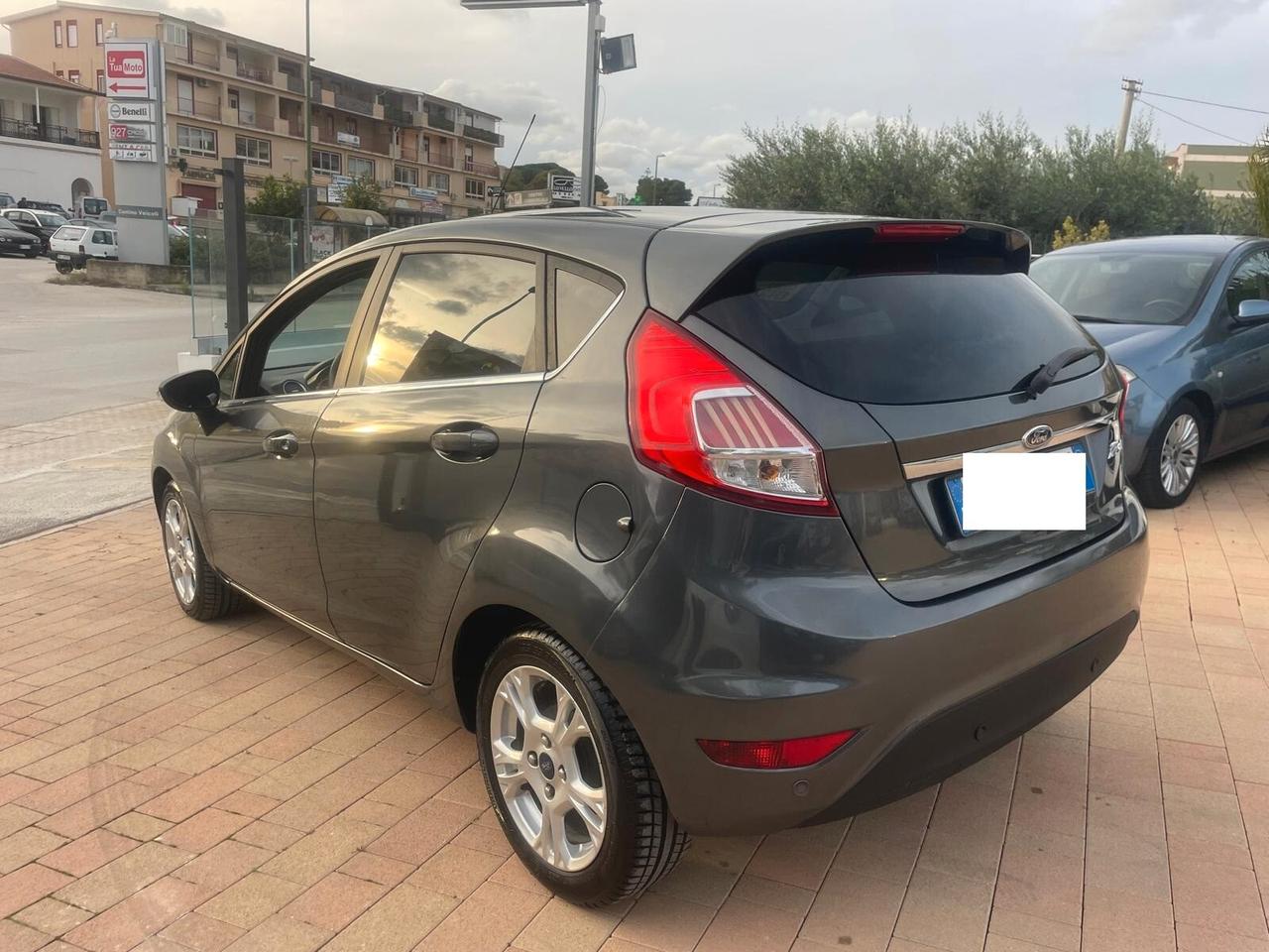 Ford Fiesta Gpl"Finanziabile Senza Busta Paga"