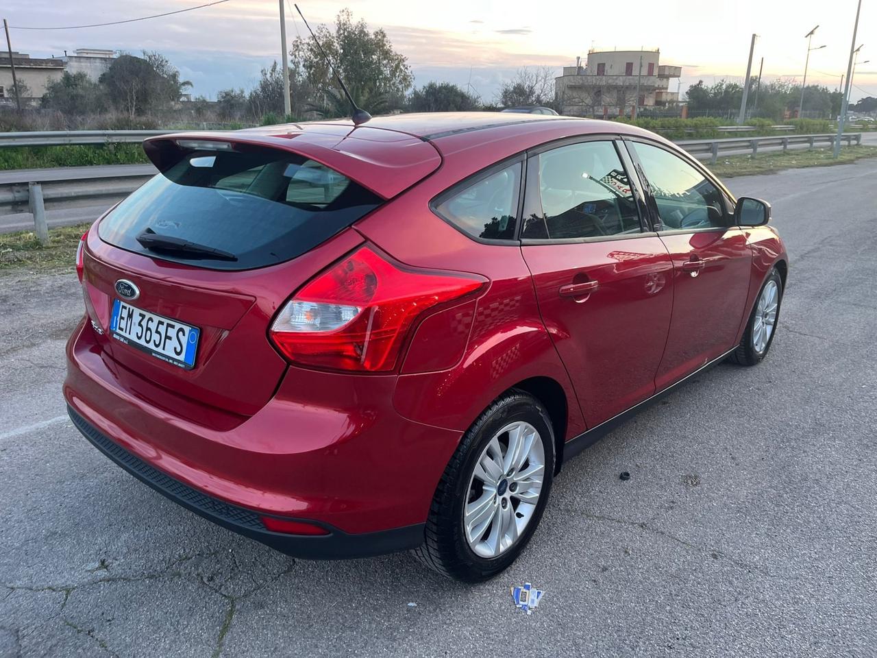 Ford Focus 1.6 TDCi 115 CV Titanium Unipro 2012