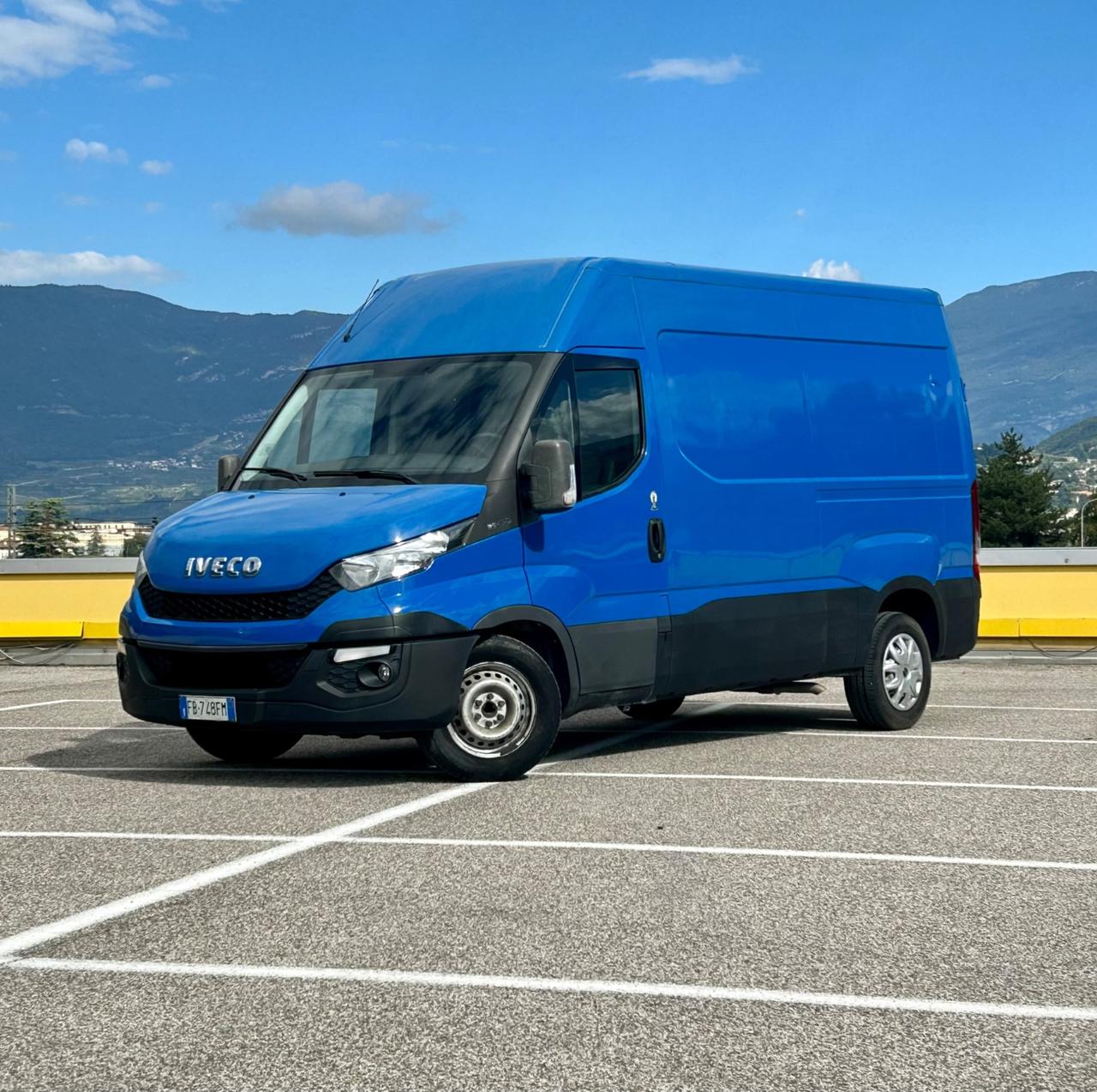 Iveco Daily 35-130 2.3 Diesel Furgone 140.000km