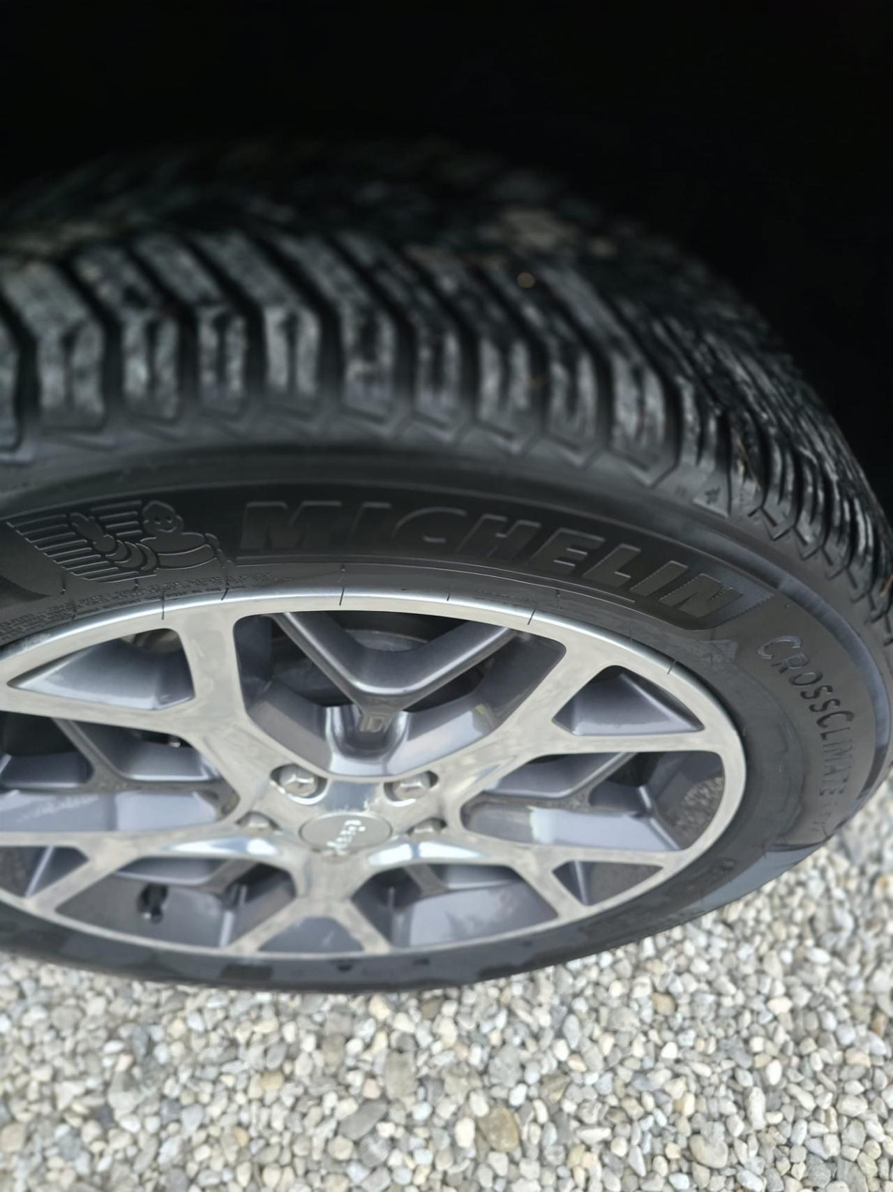 Jeep Grand Cherokee 3.0 V6 CRD 250 CV Multijet II Overland