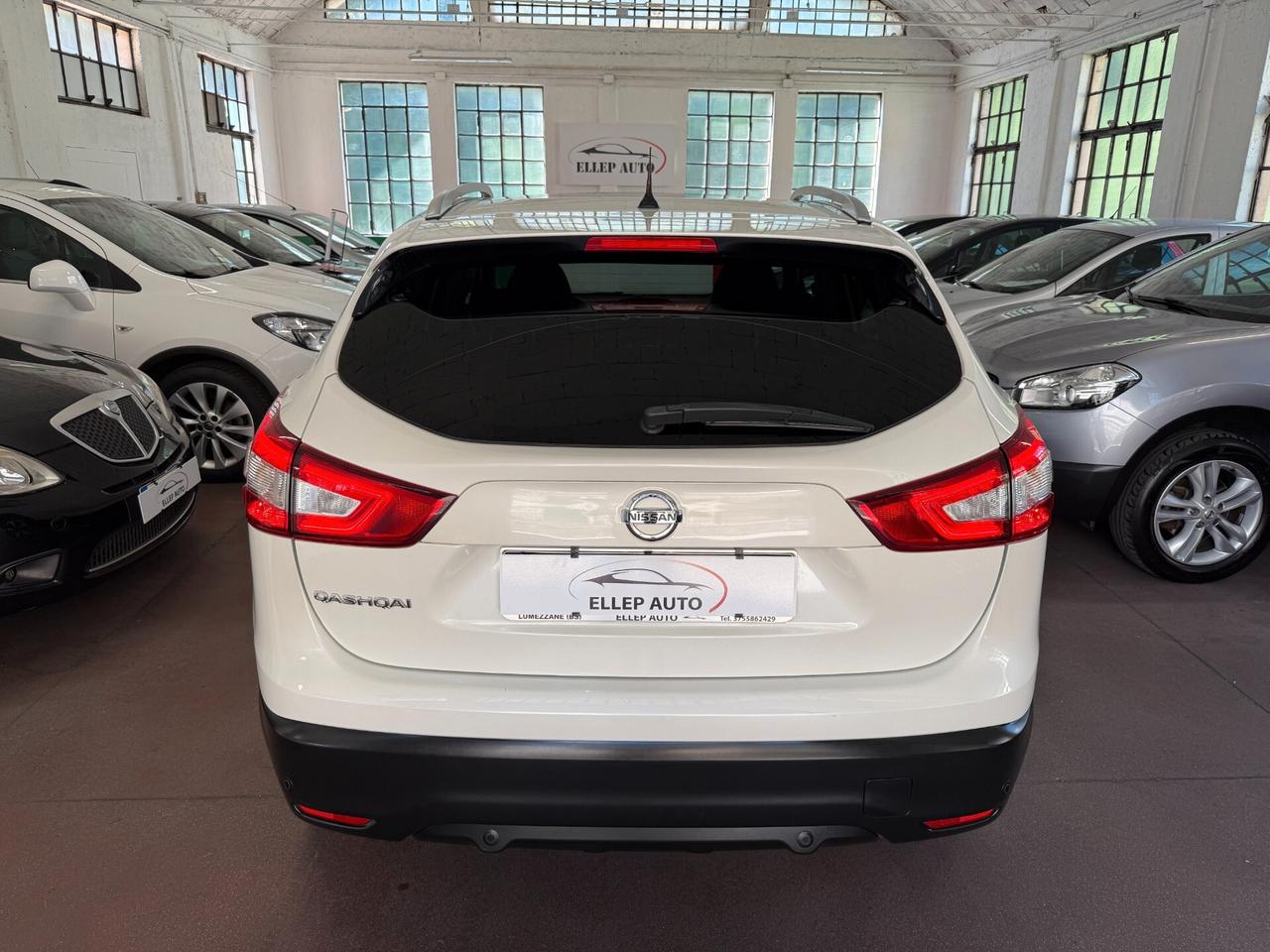 Nissan Qashqai 1.6 dCi 2WD TETTO - CAMERA 360°