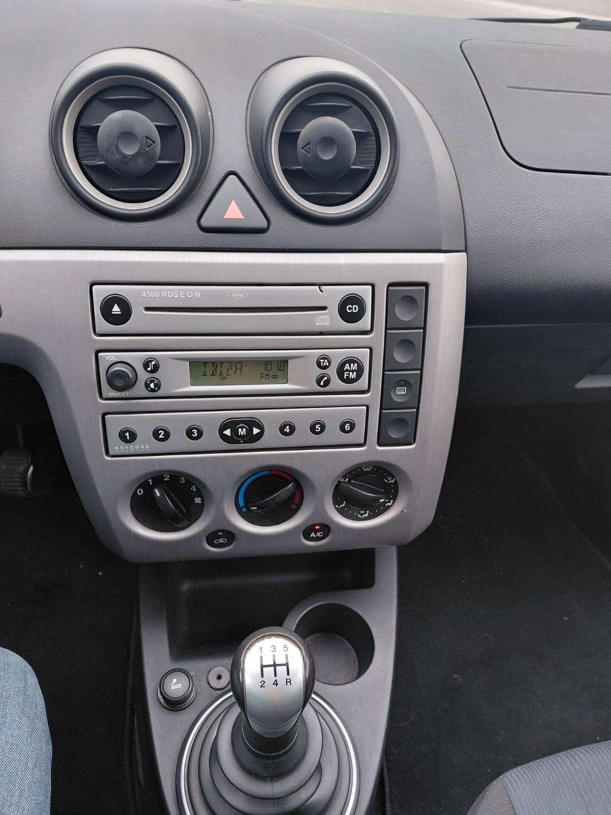 Ford Fiesta 1.4 TDCi 5p. Tecno