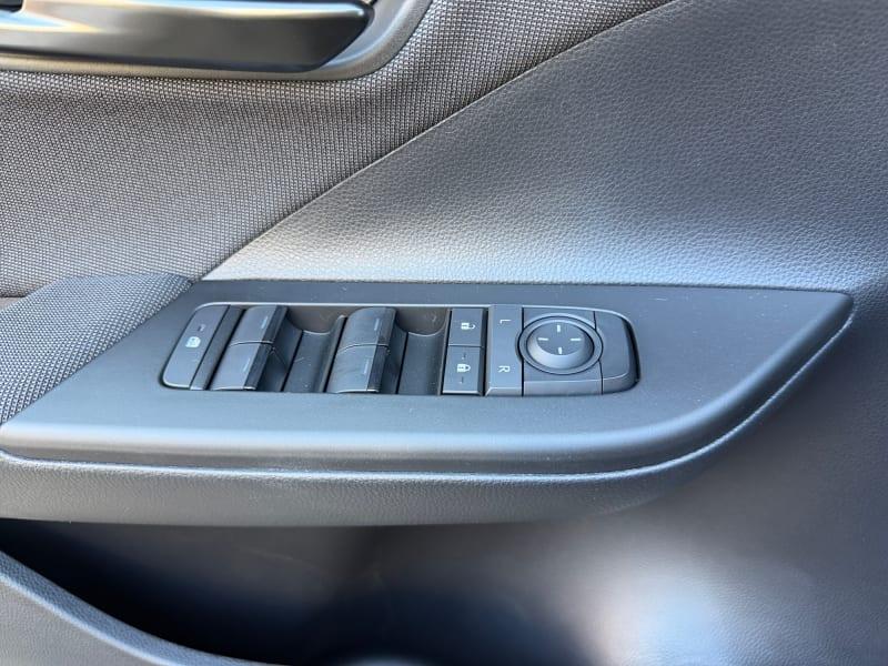 TOYOTA C-HR 1.8 HV ACTIVE