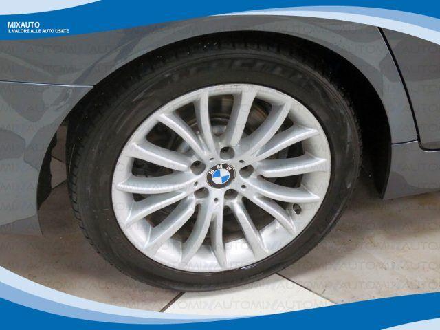 BMW 520 D Touring xDrive Luxury AUT EU6