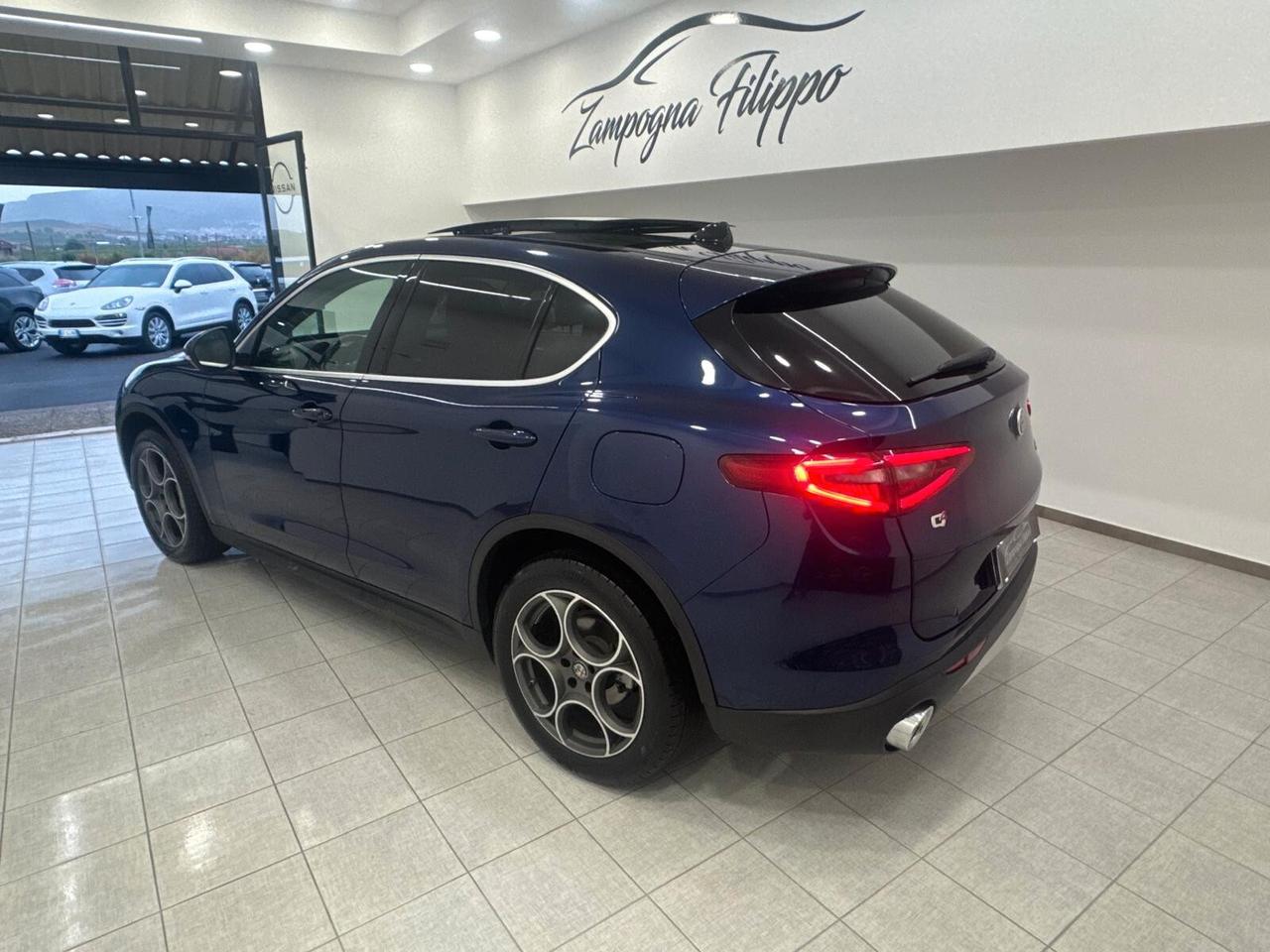 Alfa Romeo Stelvio 2.2 Q4 210 CV AT8 tetto panoramico