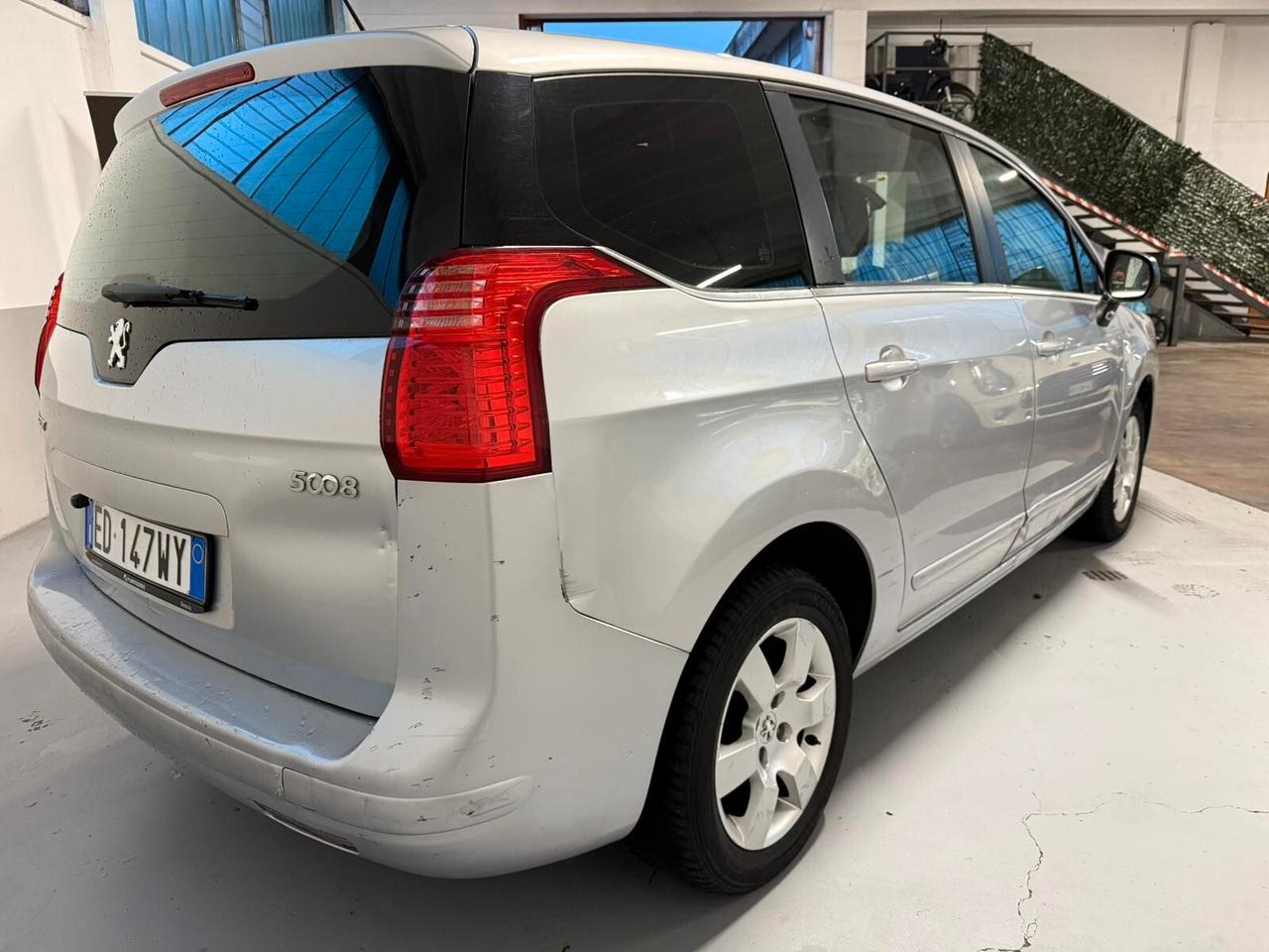 Peugeot 5008 7 POSTI AUTOMATICA LEGGI DESCRIZIONE!!!