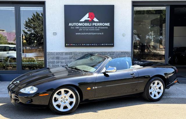 JAGUAR XK8 4.0i V8 Convertibile