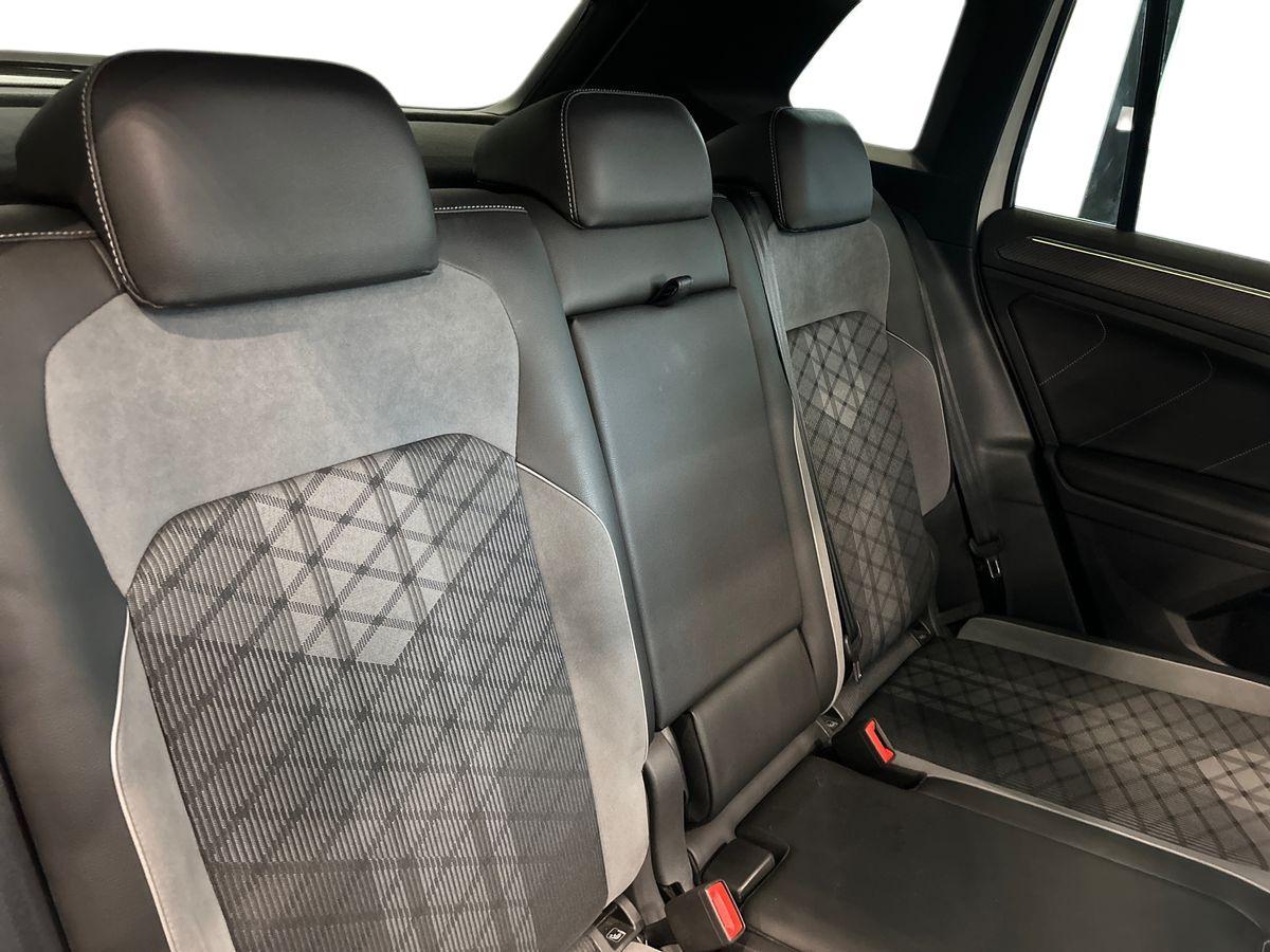 VOLKSWAGEN Tiguan II 2021 - Tiguan 2.0 tdi R-Line 150cv dsg
