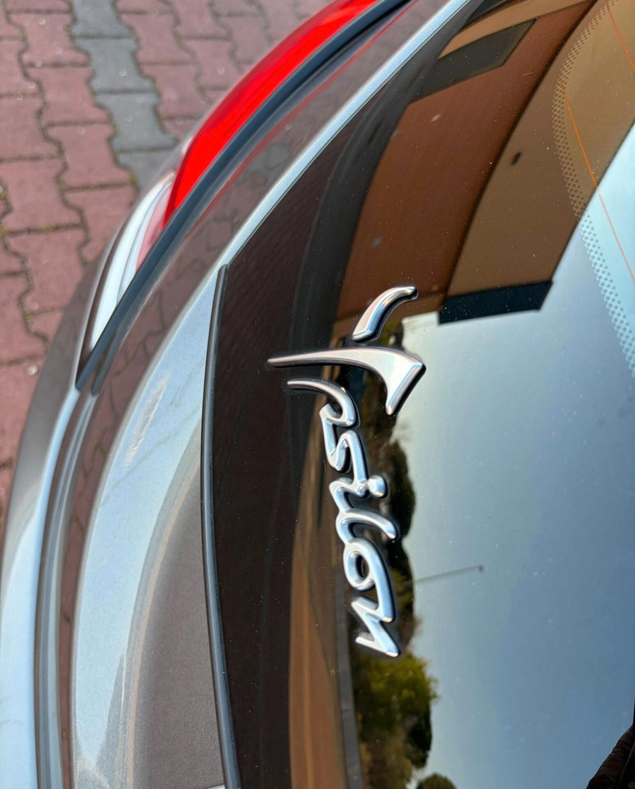 LANCIA YPSILON HYBRID GOLD PLUS