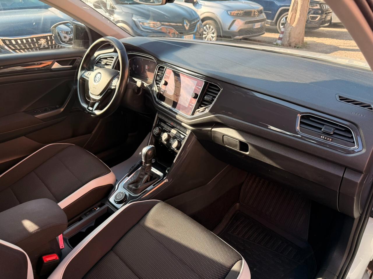 Volkswagen T-Roc 2.0 TDI 150CV DSG 4MOTION Advanced - 2018