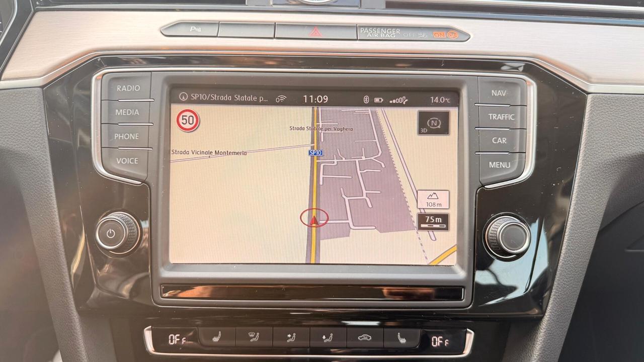 Volkswagen Passat 2.0 tdi scr dsg