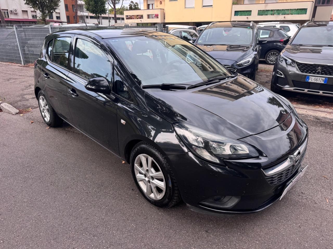 Opel Corsa 1.2 5 porte NEOPATEN GARANZIA 12 mesi