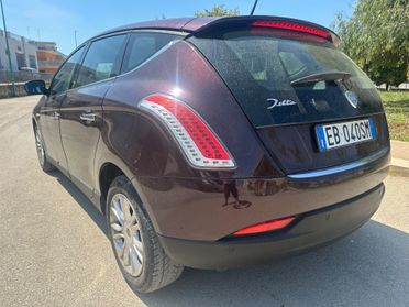 Lancia DELTA 1.6 DIESEL 2010 - TETTO PANORAMICO
