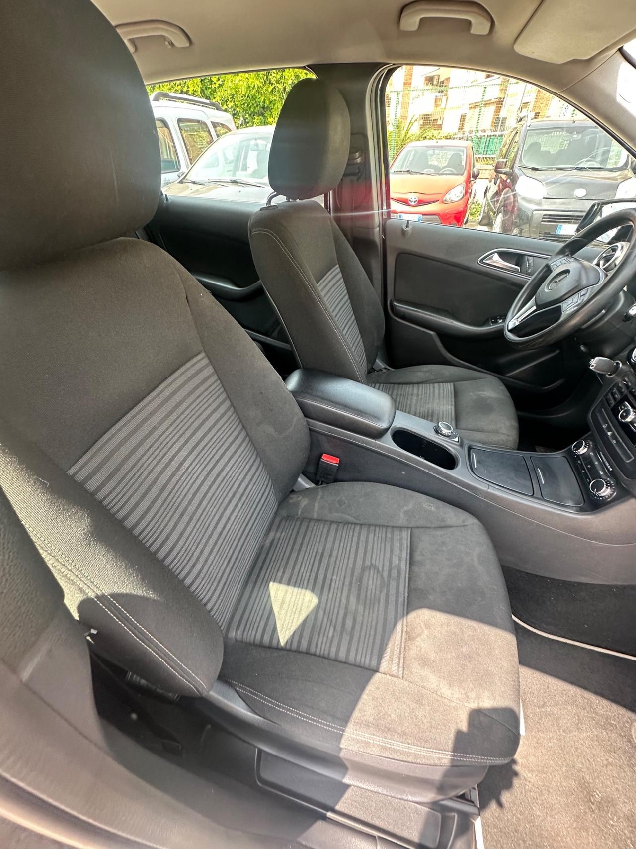 Mercedes-benz B 180 B 180 CDI Premium