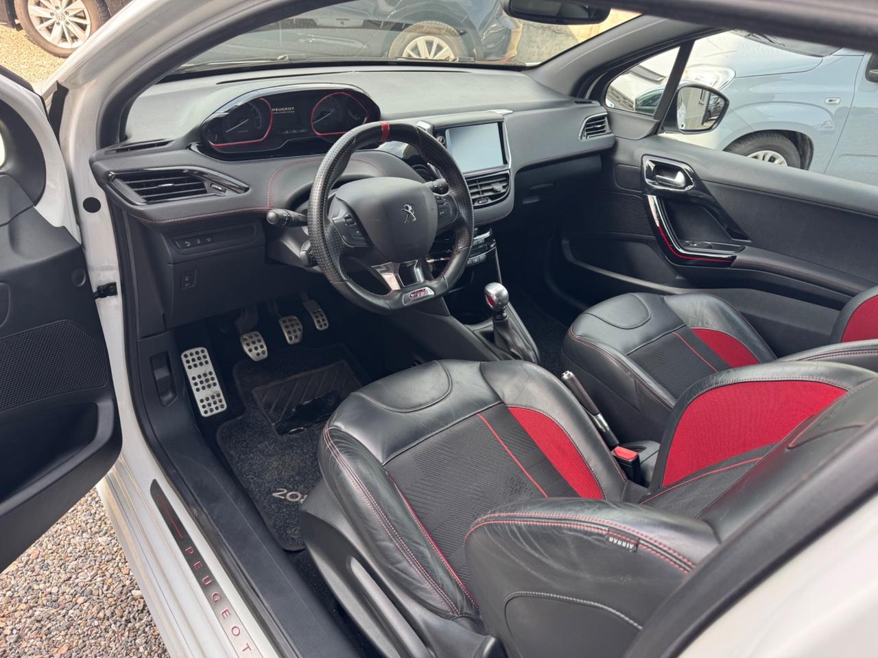 Peugeot 208 THP S&S 3 porte GTi sport