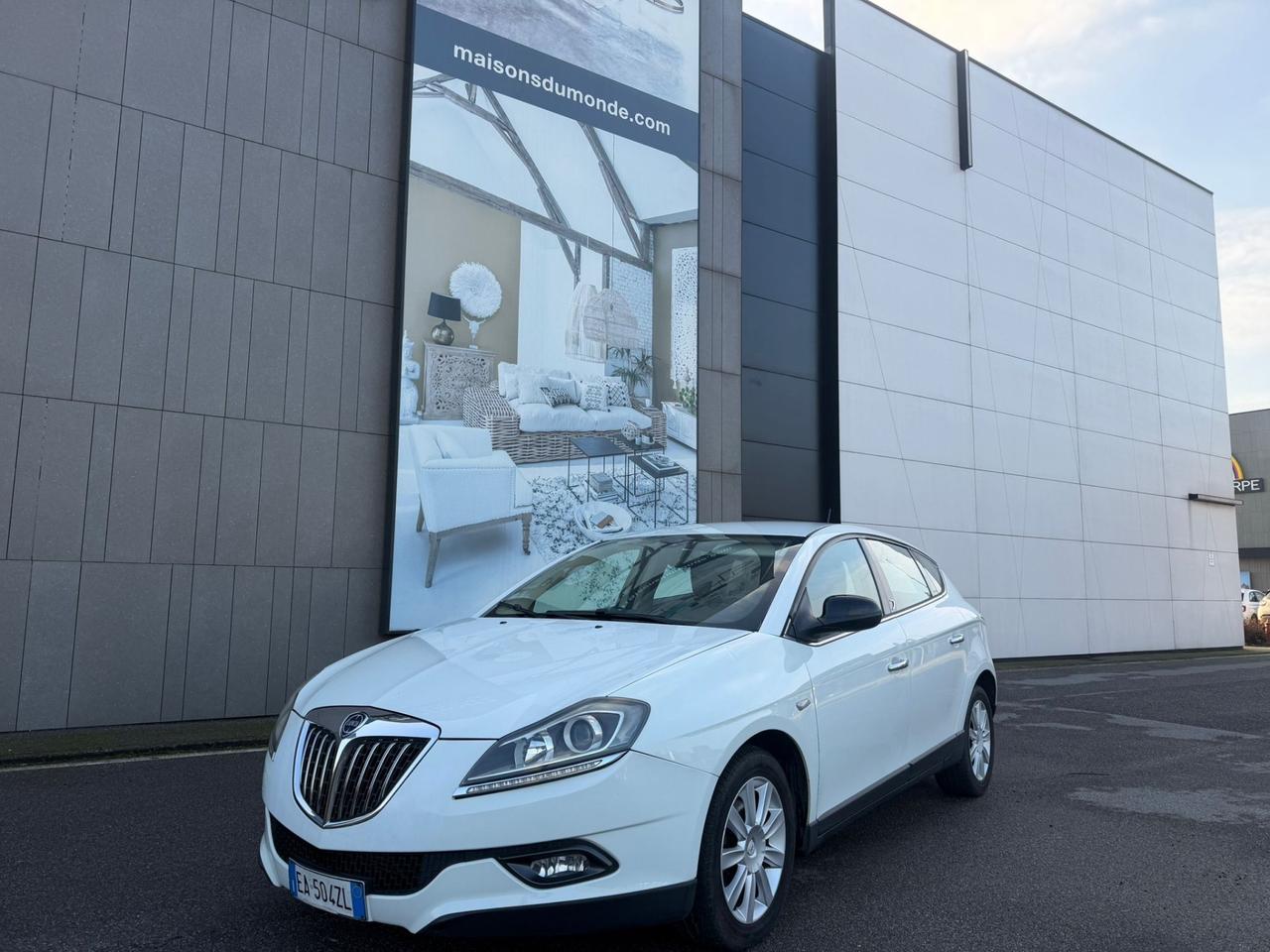 Lancia Delta 1.6 MJT DPF Platino