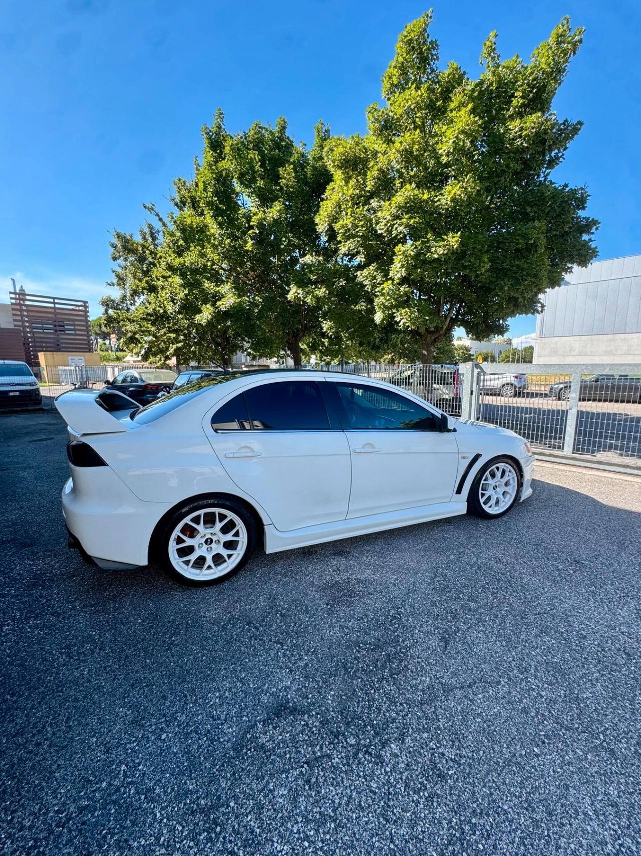 Mitsubishi Lancer Evolution 2.0 T S-AWC MR TC-SST