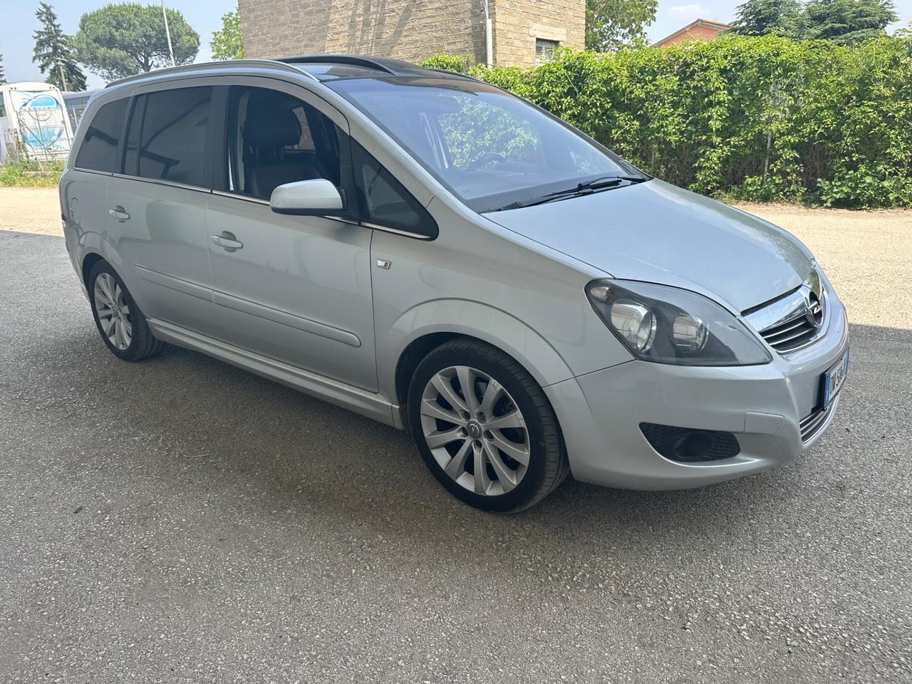 Opel Zafira 1.9 7 posti