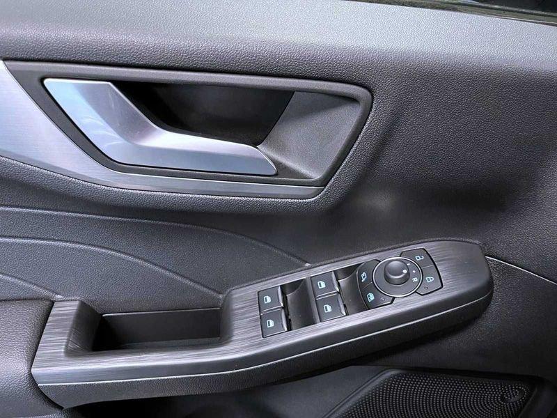 Ford Kuga 2.0 EcoBlue 120 CV aut. 2WD Titanium X Winter Pack Camera