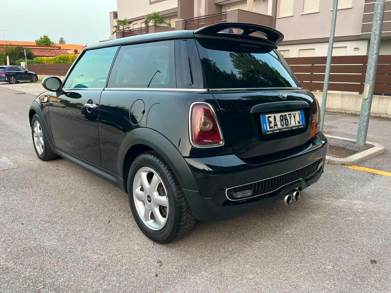 Mini 1.6 16V One D