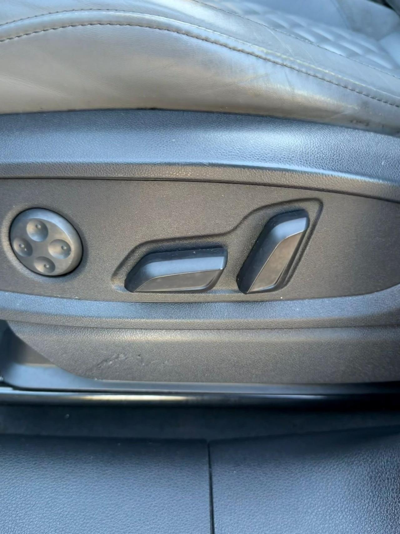 Audi Q5 SQ5 TDI quattro tiptronic