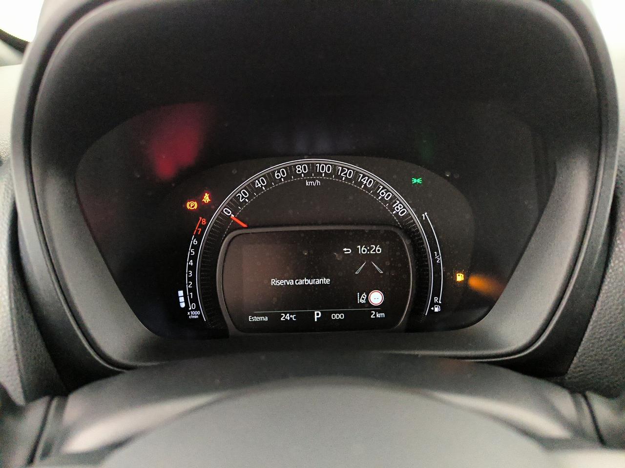 Toyota Aygo x 1.0 active 72cv s-cvt