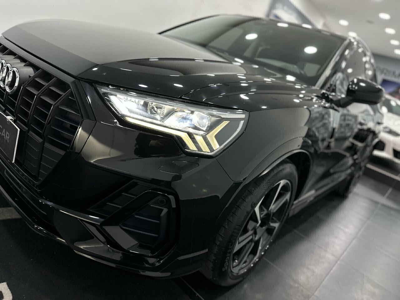 Audi Q3 35 TDI S line edition quattro FARI MATRIX TETTO