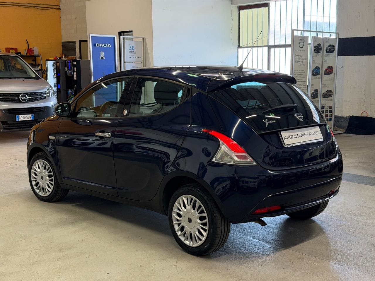 Lancia Ypsilon 1.2 69 CV 5 porte GPL Ecochic Unyca