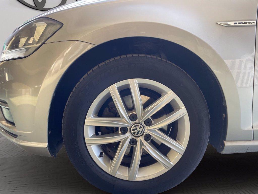 VOLKSWAGEN Golf 5p 1.4 tgi highline 110cv del 2017