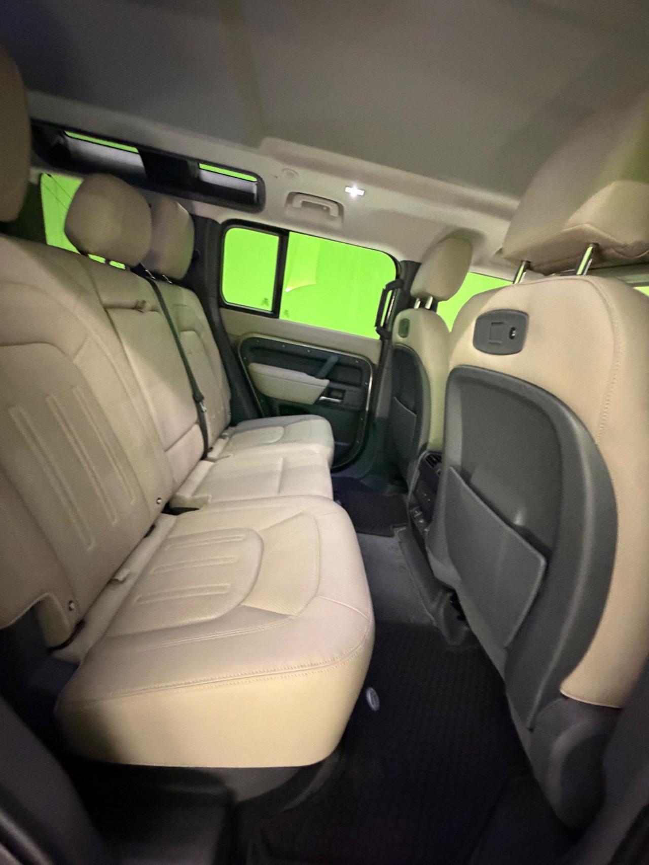 Land Rover Defender 110 2.0 Si4 PHEV 404 CV AWD Auto