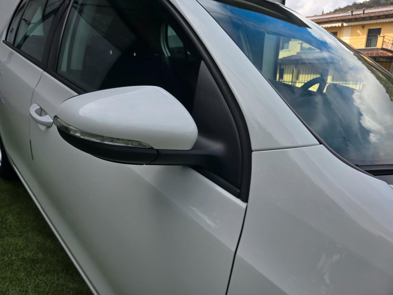 Volkswagen Golf 1.6 TDI 105CV-2012