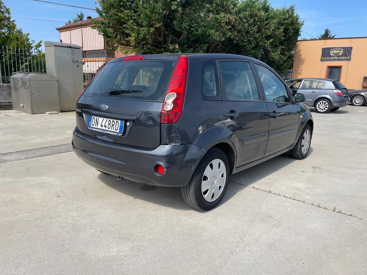 Ford Fiesta 1.4 TDCi 5porte
