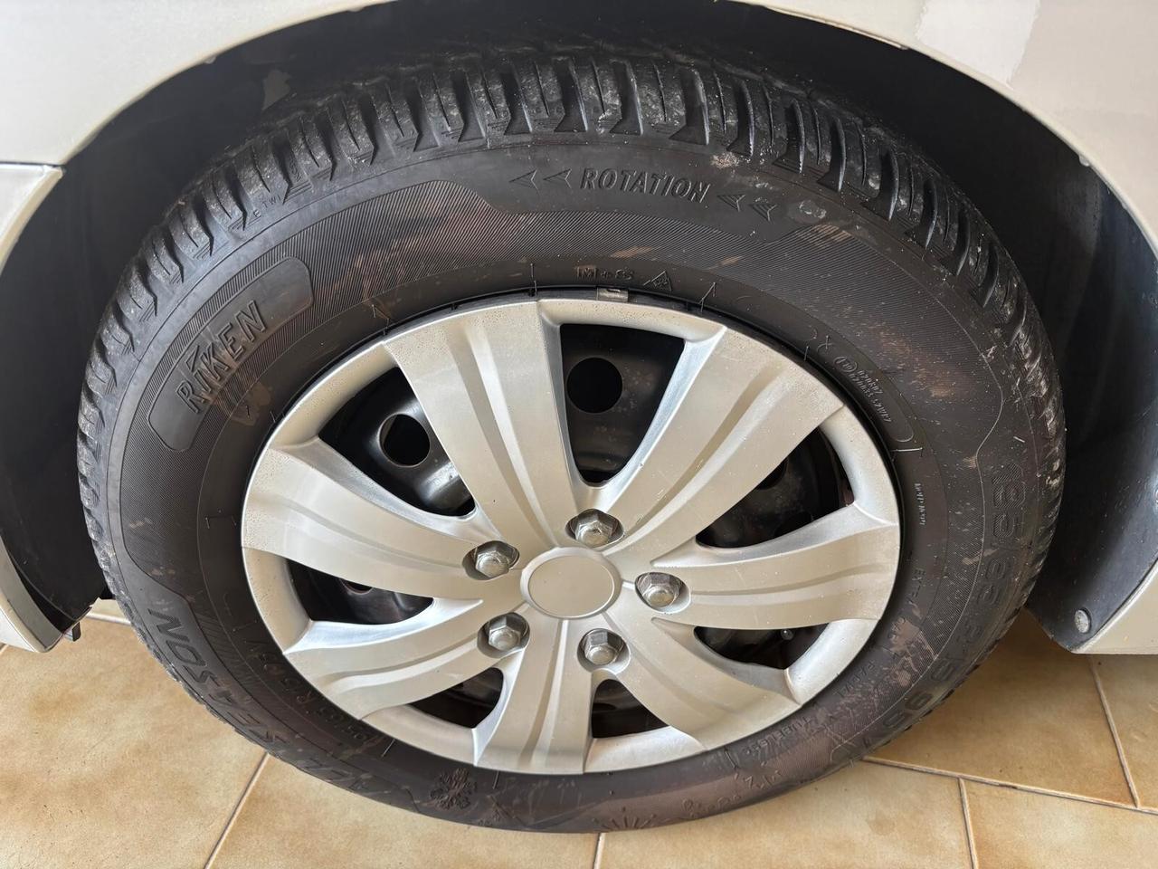 HYUNDAI I30 ANNO 2008 DS 1.6 ADATTA NEOPATENTATI KM 85 MILS