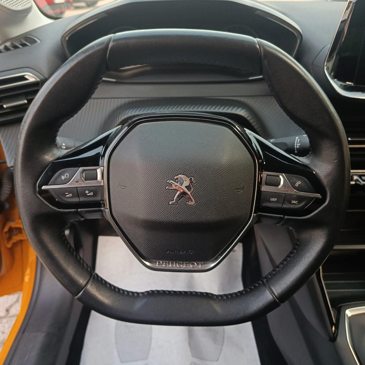 Peugeot 208 1.5 HDI ALLURE NEOPATENTATI