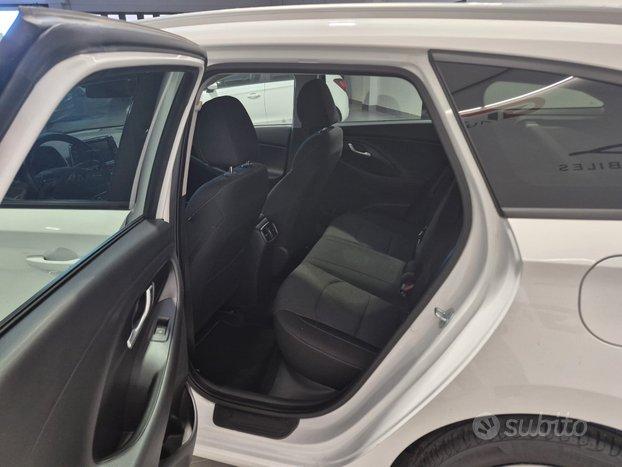Hyundai i30 Wagon 1.6 CRDi 136 CV iMT 48V Prime