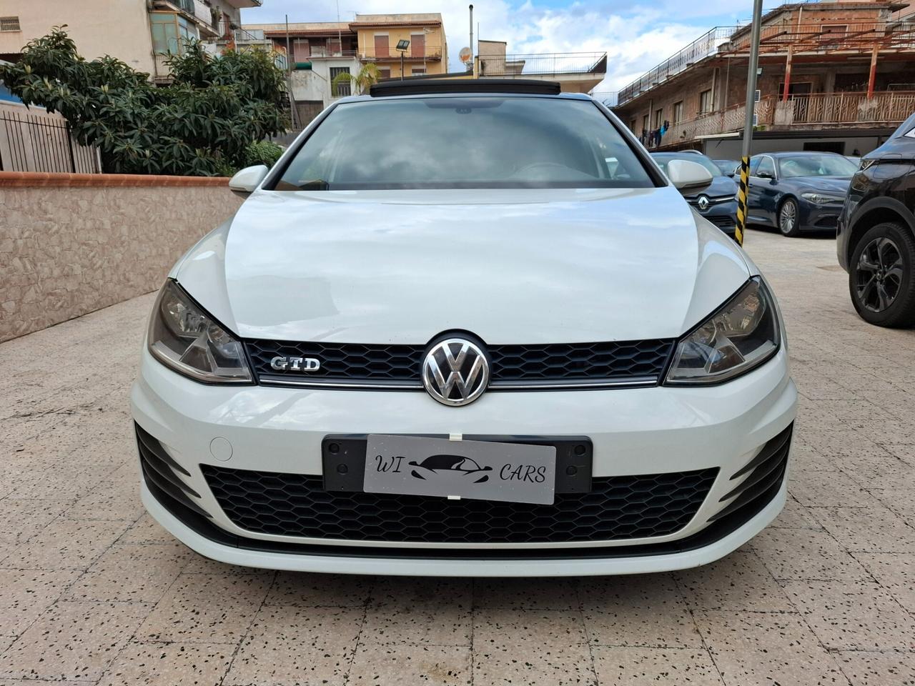 Volkswagen Golf - 2.0 TDI GTD PANO|