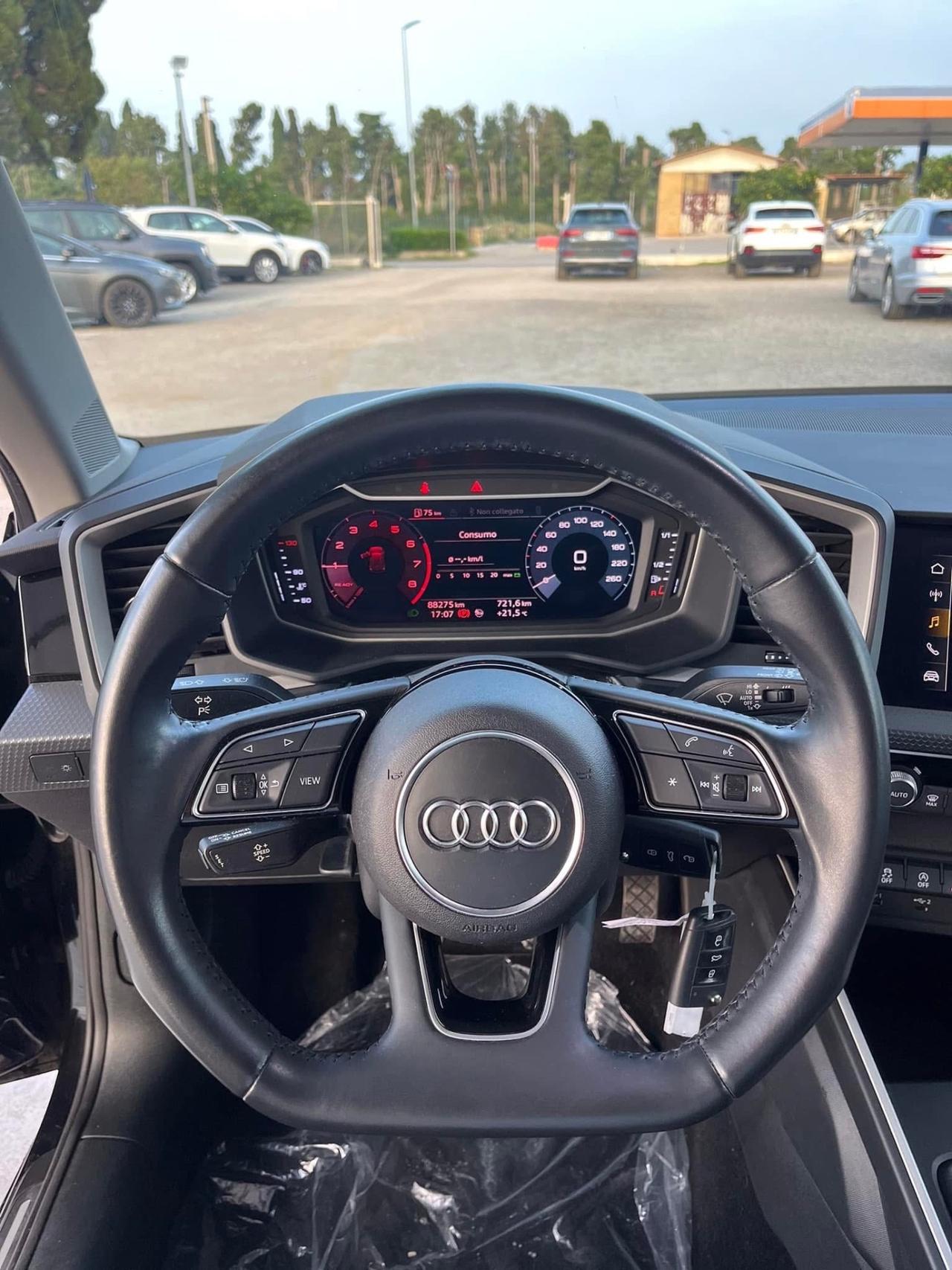 Audi A1 SPB 30 TFSI S line edition