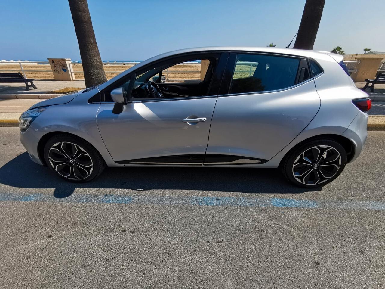 Renault Clio dCi 8V 90CV 5P. Energy Intens 2017