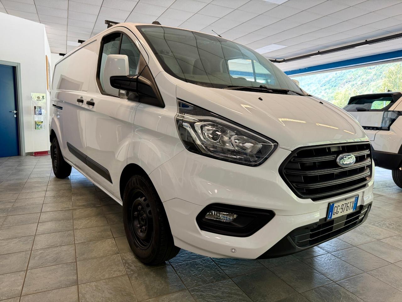 Ford Transit Custom 340 2.0 EcoBlue Hybrid 130 PL Furg. Titanium