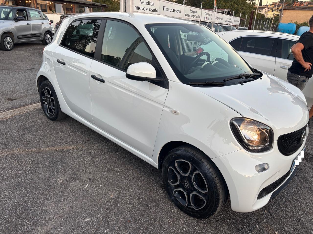 Smart ForFour 70 1.0 twinamic Perfect BELLISSIMA, NAVIGATORE, PELLE, CERCHI IN LEGA, PREZZO VERO!!!!
