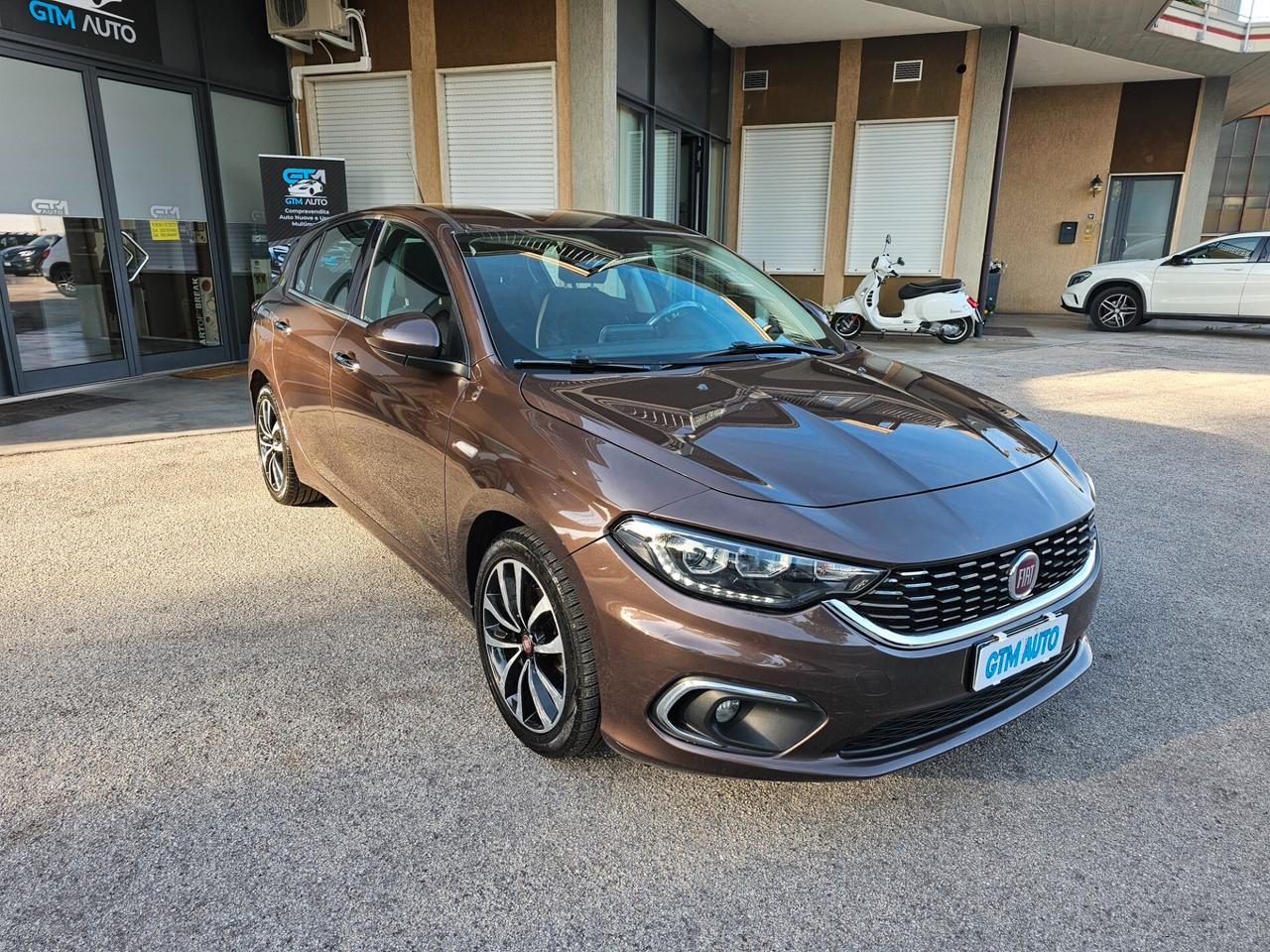 Fiat Tipo Berlina - 1.6 Diesel 120 CV