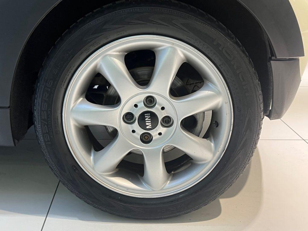 MINI Cooper D 1.6 16V
