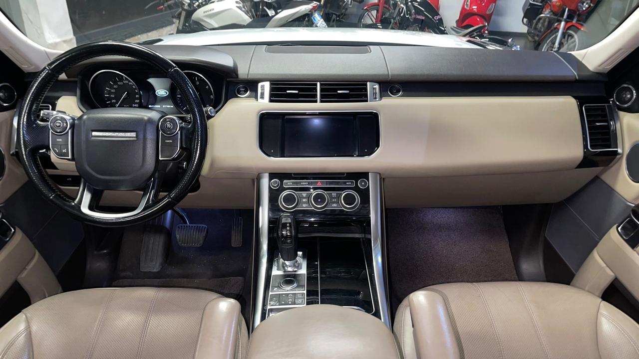 Land Rover Range Sport 3.0 TDV6 HSE Dynamic