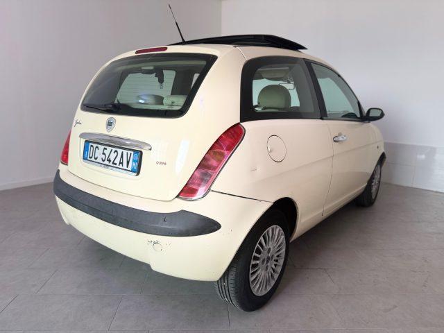 LANCIA Ypsilon 1.2 16V Platino