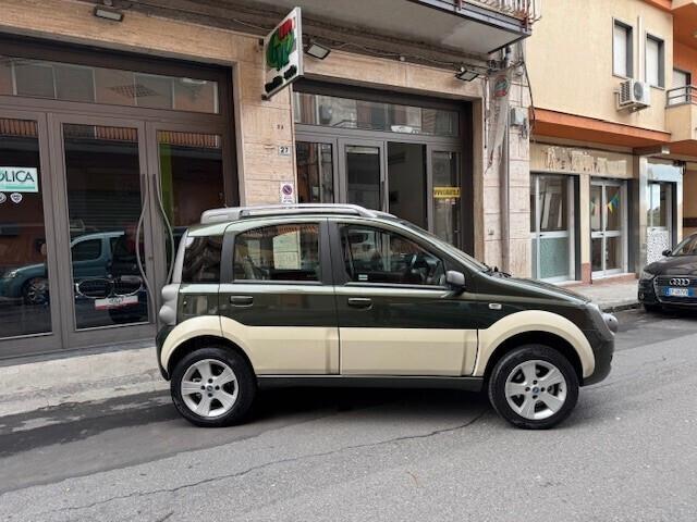 Fiat Panda 1.3 MJT 16V 4x4 Cross