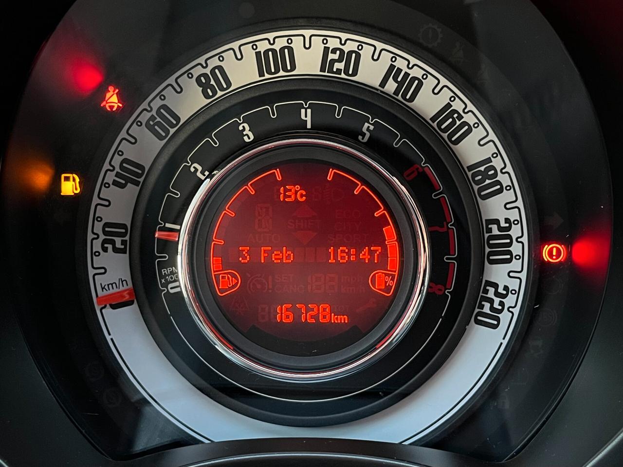 Fiat 500 Club 1.0 Hybrid