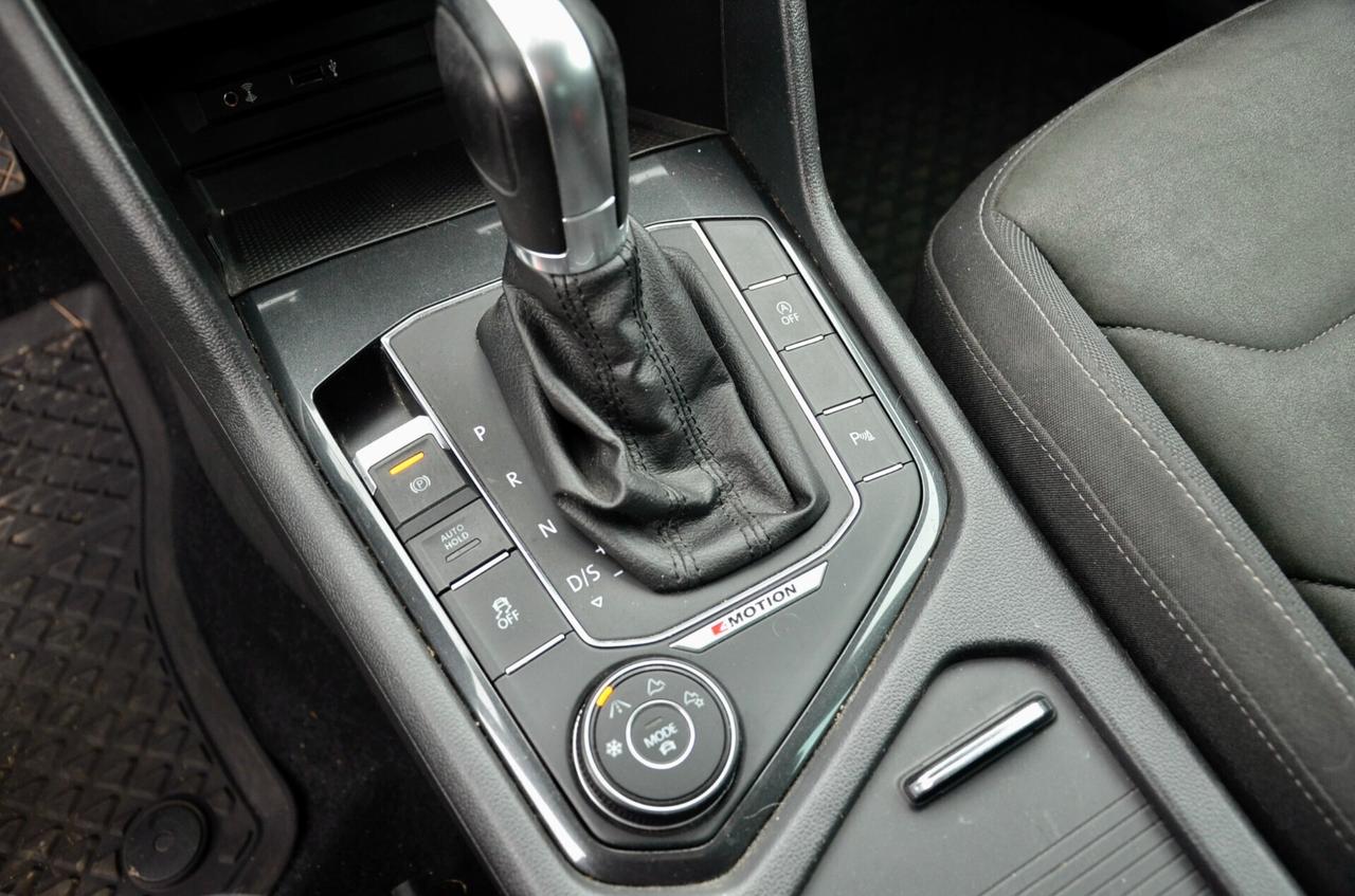 VW TIGUAN 2.0 TDI EXECUTIVE 4MOTION 150cv DSG, UFF ITALIANA, SERVICE DIMOSTRABILI, EURO 6B, APPLE ANDROID, PERMUTE